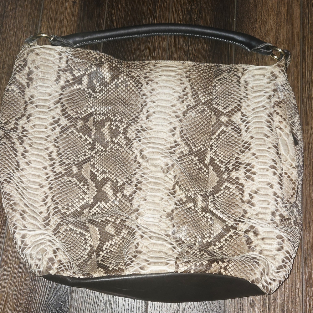 Snakeskin Patterned Handbag with Black Handle